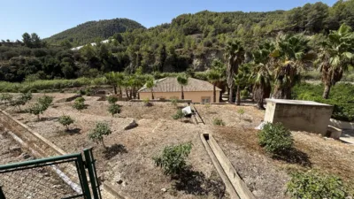 Detached house on Calle de la Fuente photo 17