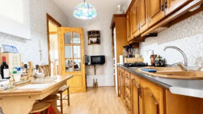 Apartment on Paseo del Toyo photo 8