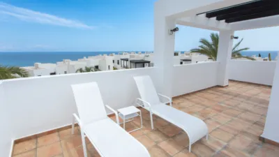 Semi-detached villa on Calle del Califato photo 39