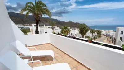 Semi-detached villa on Calle del Califato photo 59