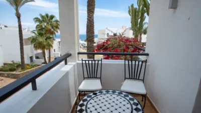 Semi-detached villa on Calle del Califato photo 34