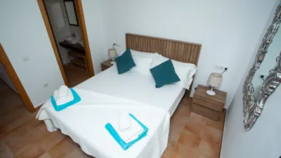 Semi-detached villa on Calle del Califato photo 49