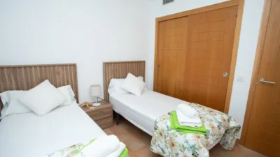 Semi-detached villa on Calle del Califato photo 63