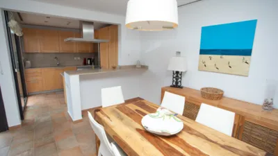 Semi-detached villa on Calle del Califato photo 72