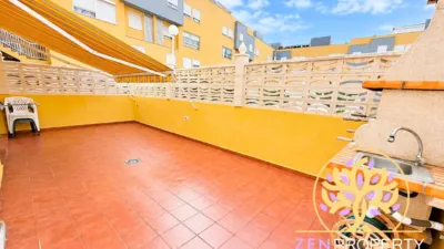 Duplex on Avenida Juan Carlos I photo 2