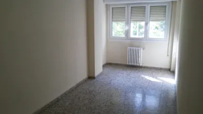 Piso en venta en Camino de las Torres, cerca de Calle de Miguel Servet, Centro (Zaragoza Capital) de 225.000 €