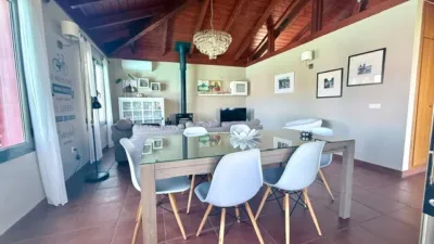 Chalet en calle Gomera photo 18