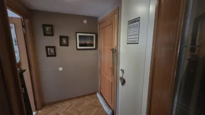 Apartment on Calle Tablas de Daimiel photo 11