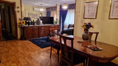 Apartment on Calle del Pintor Velázquez photo 2