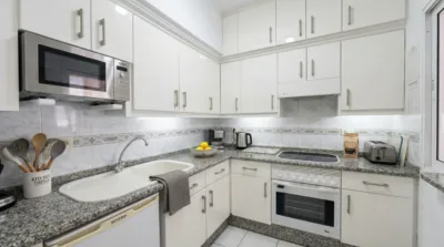 Apartment on Avenida de Colon Street, No Number, nº 1 photo 4