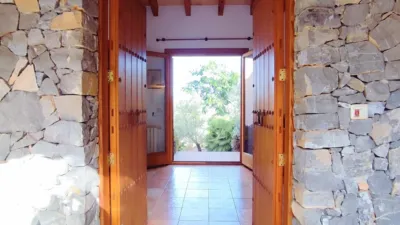 Single-family house in Polígono Diseminado Poligon 2 Rustega, No. 2 photo 2