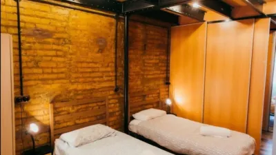 Semi-detached chalet on Carrer de Cavite photo 11
