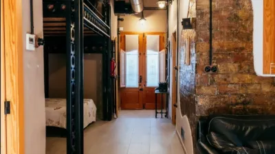 Semi-detached chalet on Carrer de Cavite photo 5