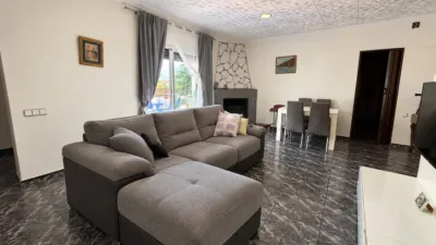 Apartment on Carrer de Burgos photo 2