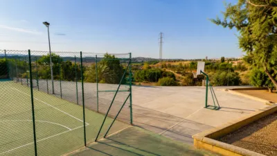 Apartment in Camino Torrealqueria photo 4