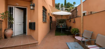 Semi-detached chalet on Calle de la Lágrima photo 2