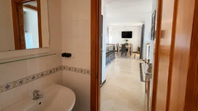 Semi-detached house on Calle Quitapenas photo 8