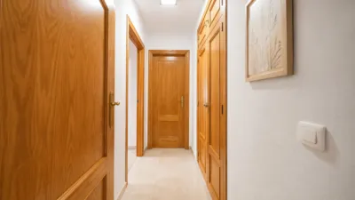 Semi-detached house on Calle Quitapenas photo 13