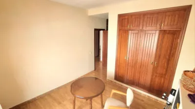 Semi-detached chalet on Calle Galicia photo 25