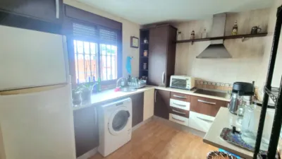 Semi-detached chalet on Calle Galicia photo 18