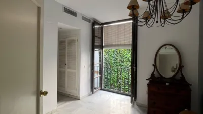 Flat on San Vicente Street photo 3