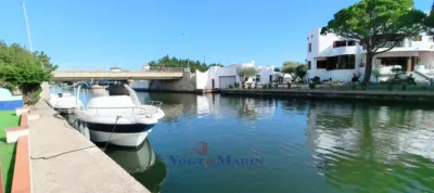 Apartment in Empuriabrava photo 4
