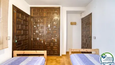 Semi-detached chalet in Empuriabrava photo 10