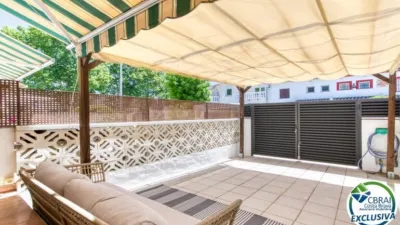 Semi-detached chalet in Empuriabrava photo 32