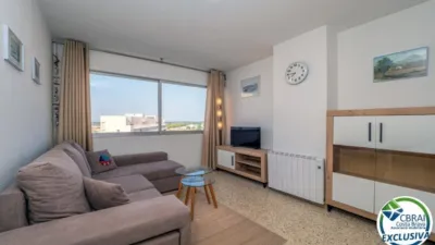 Apartment in Empuriabrava photo 10