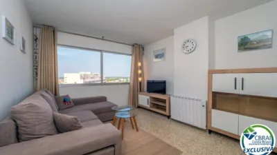 Apartment in Empuriabrava photo 2