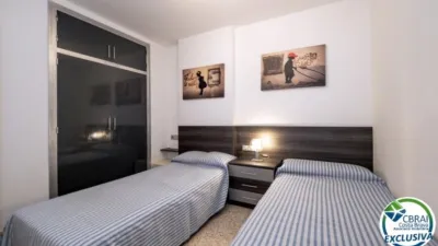 Apartment in Empuriabrava photo 17