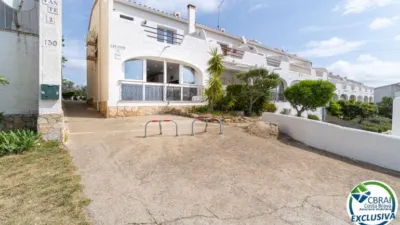 Chalet pareado en Port Esportiu-Canyelles-Puig Rom photo 2
