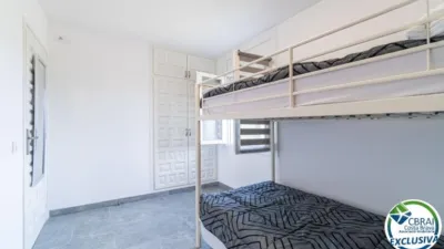 Chalet pareado en Port Esportiu-Canyelles-Puig Rom photo 17