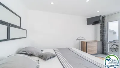 Chalet pareado en Port Esportiu-Canyelles-Puig Rom photo 16