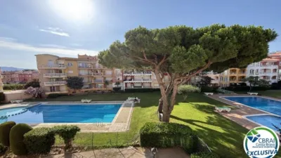Apartamento en Empuriabrava photo 2