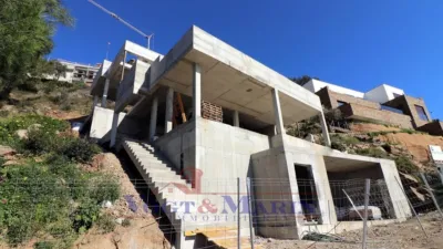Villa for sale in Port Esportiu-Canyelles-Puig Rom photo 8