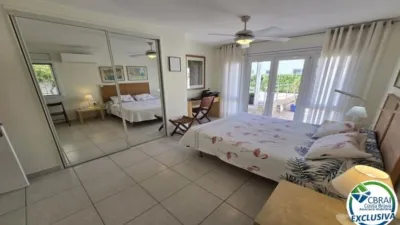 House in Empuriabrava photo 13