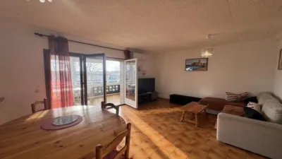Apartment on Carrer de la Marinada photo 9