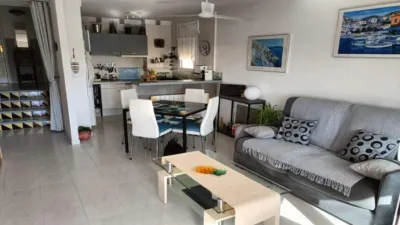 Apartamento en Port Esportiu-Canyelles-Puig Rom photo 19