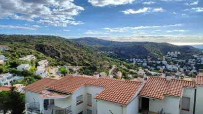Apartamento en Port Esportiu-Canyelles-Puig Rom photo 20