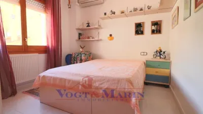 Semi-detached house on Carrer de Ramón Marquet photo 30
