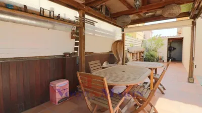 Semi-detached house on Carrer de Ramón Marquet photo 5