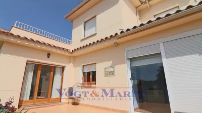 Semi-detached house on Carrer de Ramón Marquet photo 48