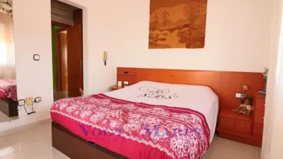 Semi-detached house on Carrer de Ramón Marquet photo 50