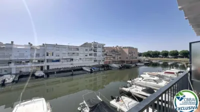 Apartment in Carrer Sector Alberes photo 13