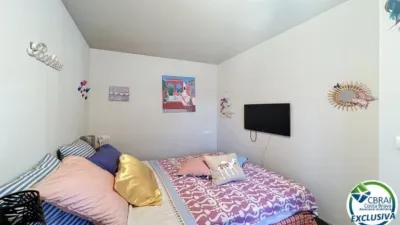 Apartment in Carrer Sector Alberes photo 18