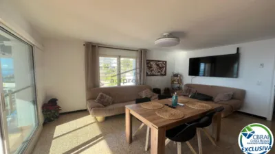 Apartamento en Port Esportiu-Canyelles-Puig Rom photo 5