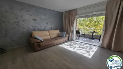 Apartment in Empuriabrava photo 4