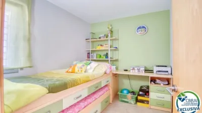 Apartment on Avinguda de Rhode photo 14