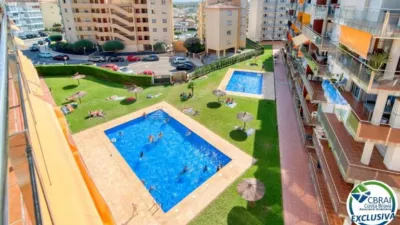 Apartment on Avinguda de Rhode photo 22